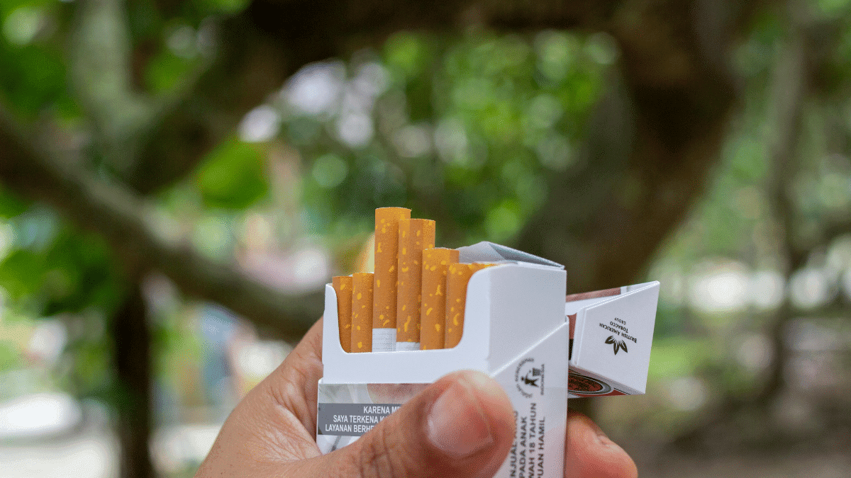 Cigarettes, chemma, e-cigarettes : l&rsquo;Algérie durcit sa législation anti-tabac