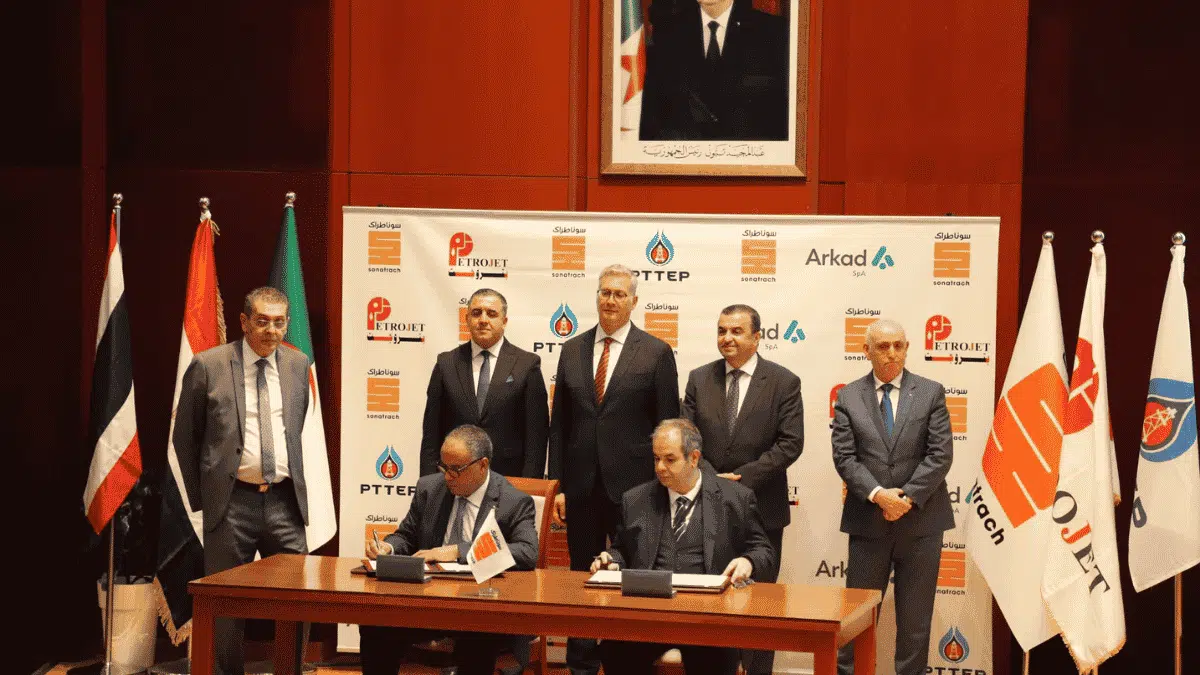Hydrocarbures en Algérie : contrat d’un milliard $ pour un consortium italo-égyptien