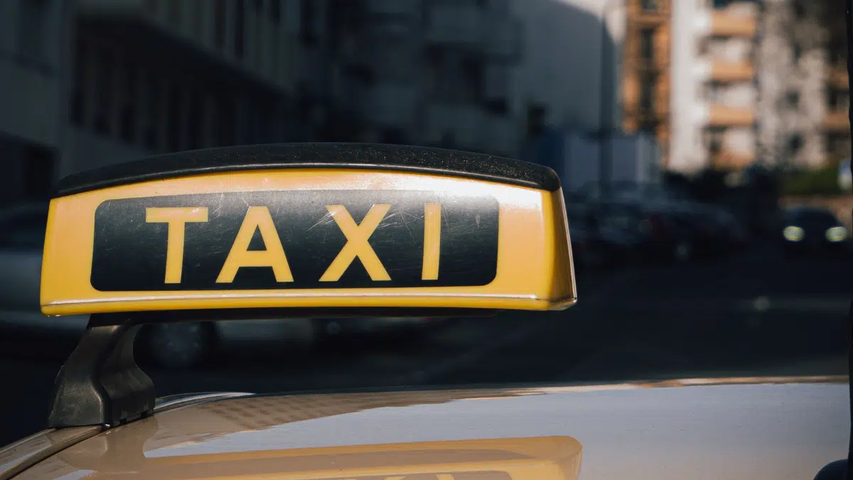 Meurtre d’un taxieur à Alger : ce qui s’est passé selon des témoignages