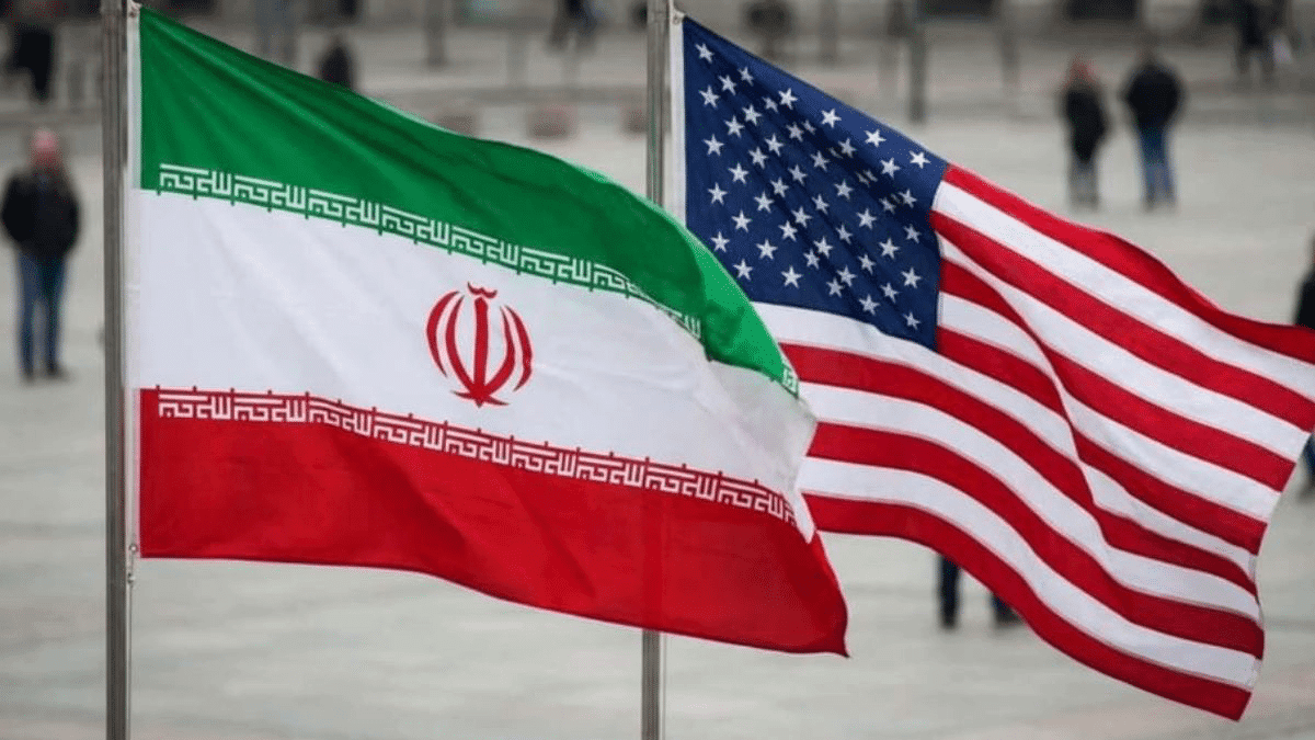 Les États-Unis frappent l’Iran : Téhéran contre-attaque au Koweït et à Bahreïn