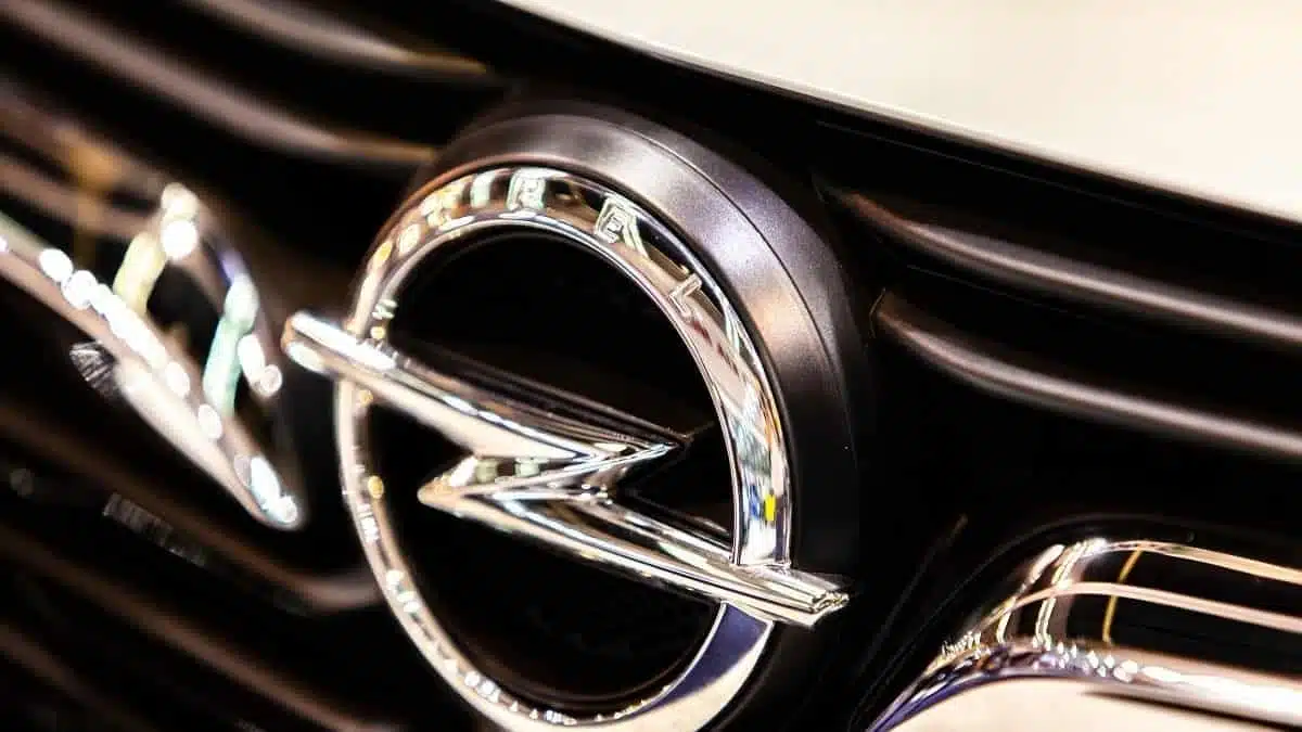 Automobile : le PDG d’Opel en Algérie
