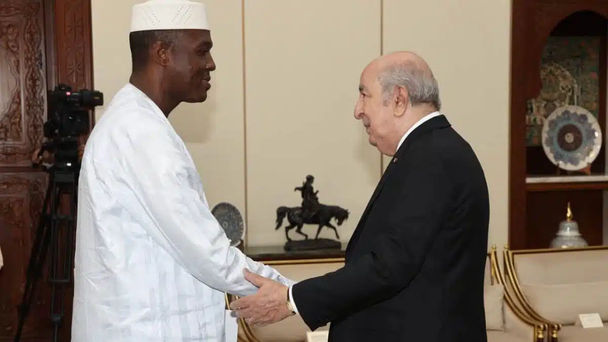 À Alger, le Premier ministre malien officialise la visite d’Assimi Goïta en Algérie