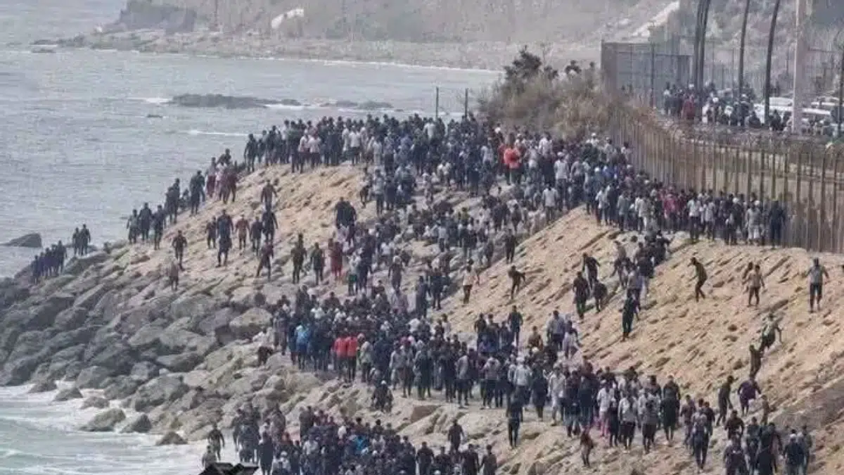 L’afflux massif de Marocains à Ceuta lié au rapprochement entre l’Algérie et l’Espagne ?
