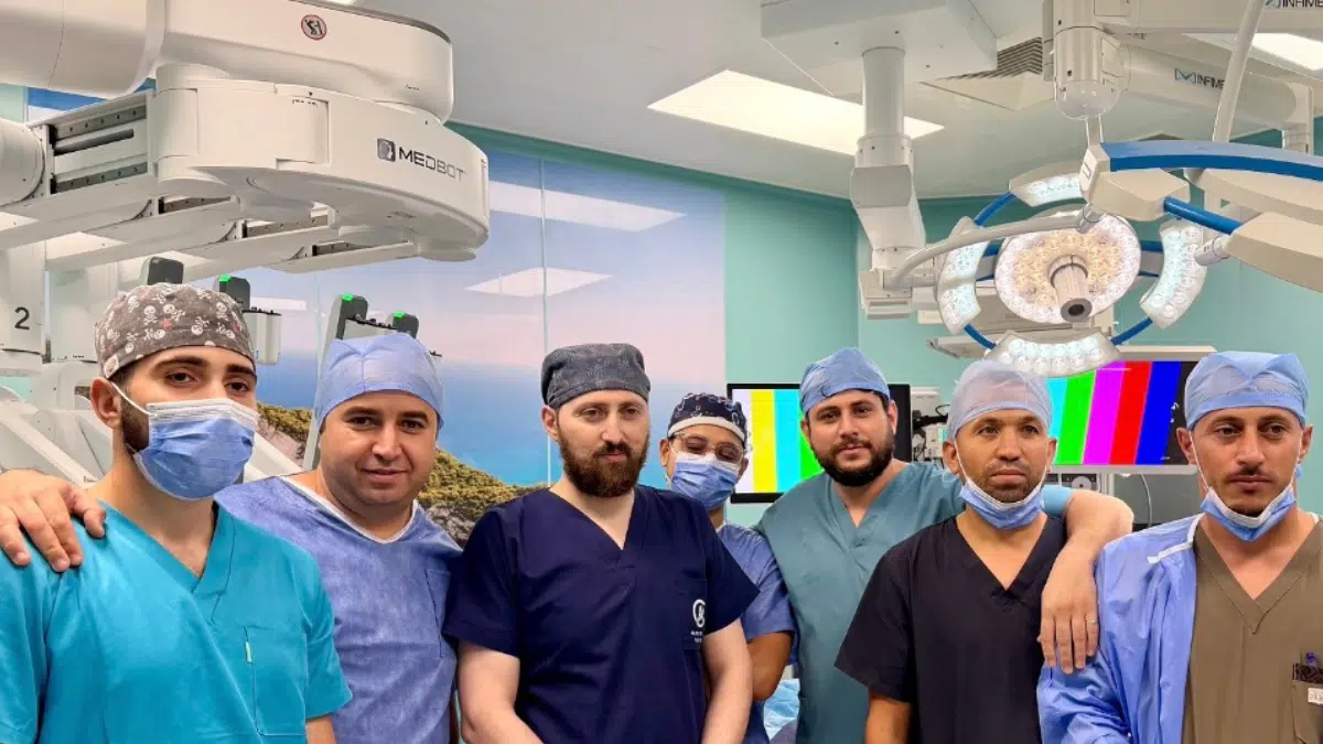 Vidéo. Première chirurgie robotique de la prostate en Algérie