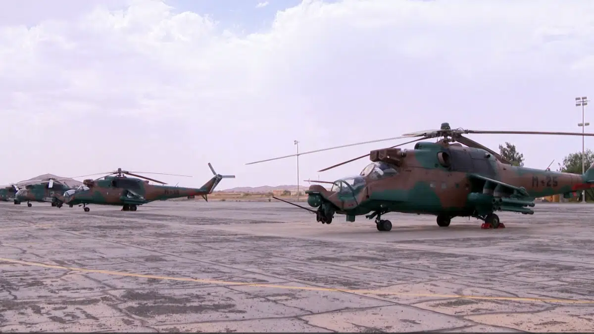 L’Algérie fait don de 4 hélicoptères militaires au Niger