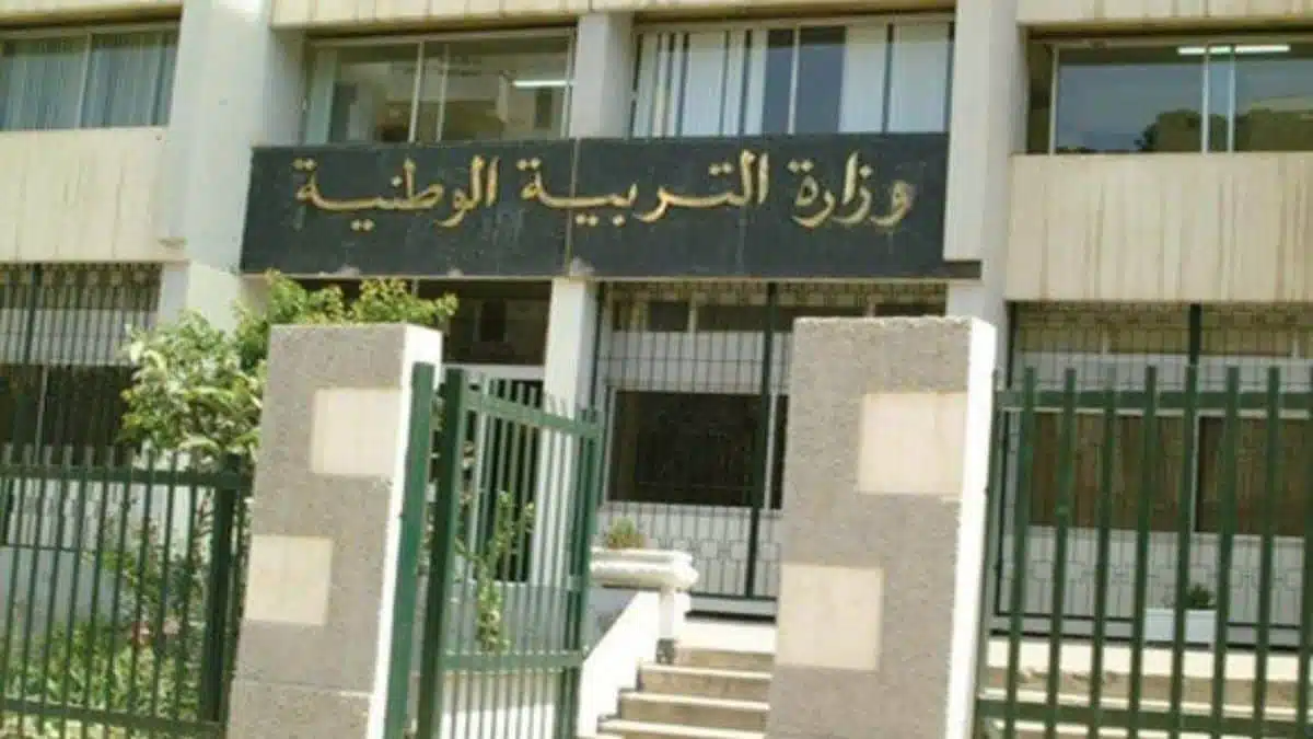 « Suppression » de la philosophie : le ministre de l’Éducation rompt le silence