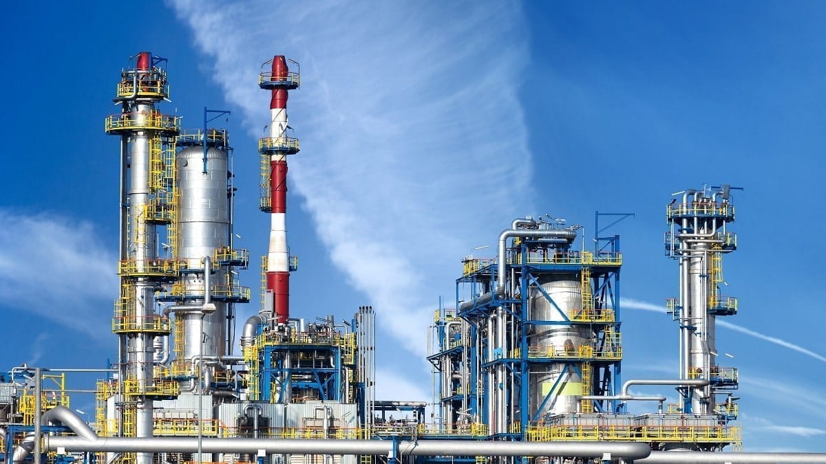 Pétrole : la production de l’Algérie frôle le million de barils par jour