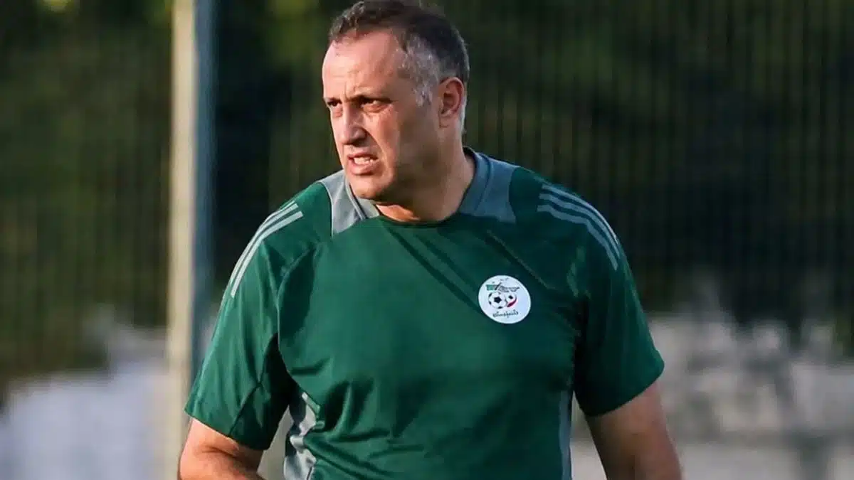 Brahim Hemdani : qui est le probable futur sélectionneur de l’équipe d’Algérie ?
