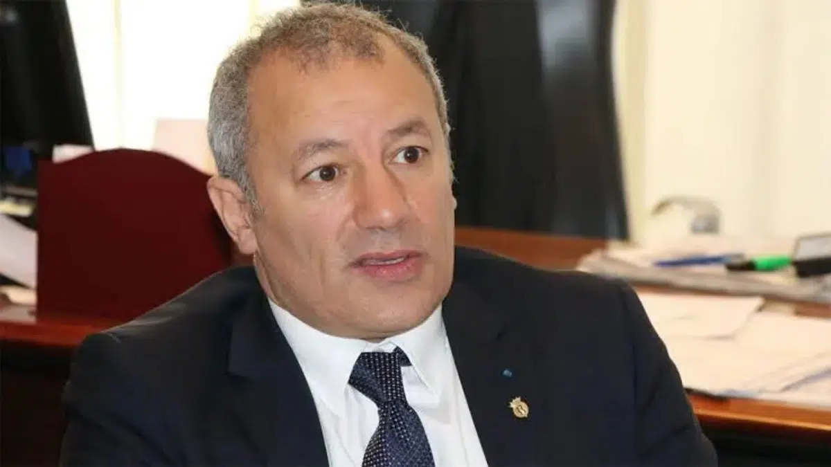 Le Franco-Algérien Zaïr Kédadouche quitte LR et règle ses comptes avec Retailleau