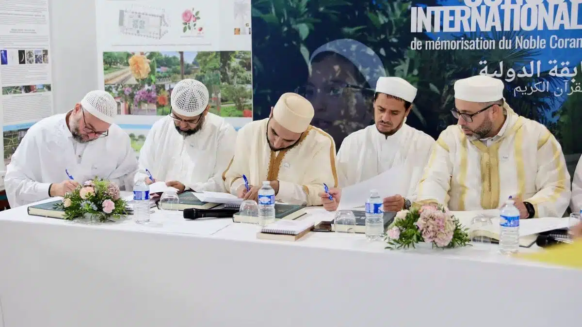 Grande Mosquée de Paris : plus de 1000 candidats pour son 1ᵉʳ concours de mémorisation du Coran