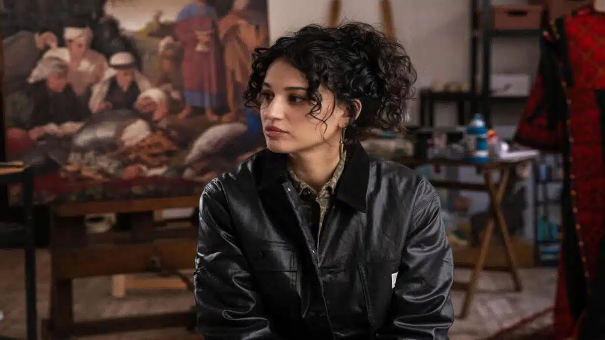 France : la fachosphère se déchaîne contre l’écrivaine d’origine algérienne Louisa Yousfi
