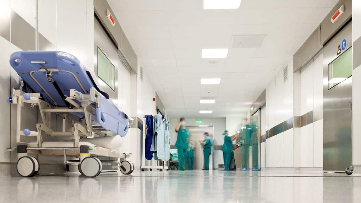 Hausse des cancers en Algérie : le constat glaçant du Pr Senhadji
