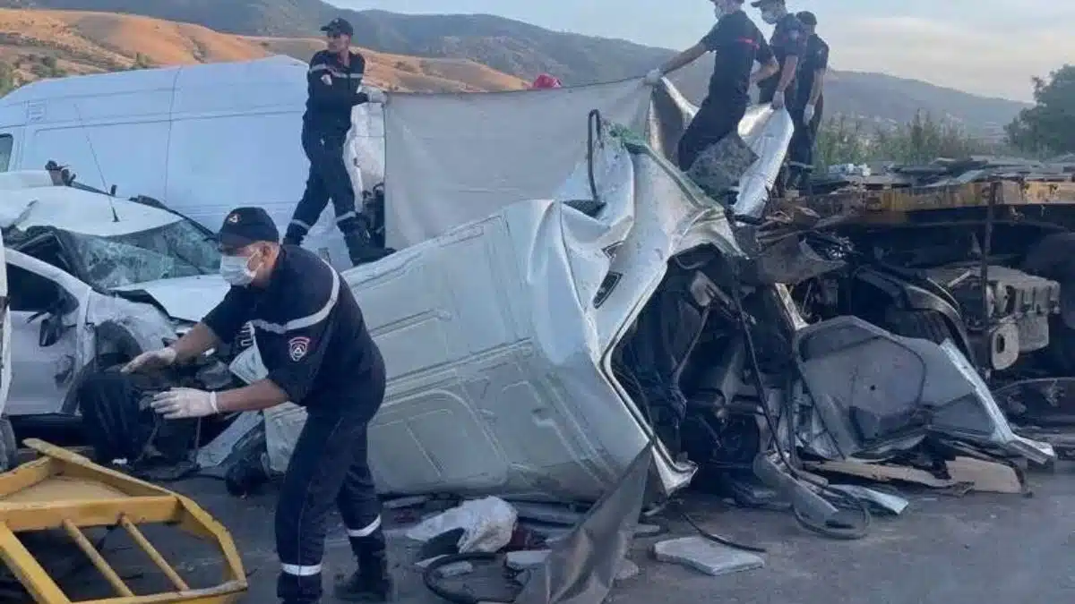 Tizi-Ouzou : au moins 10 morts dans un carambolage impliquant 11 véhicules