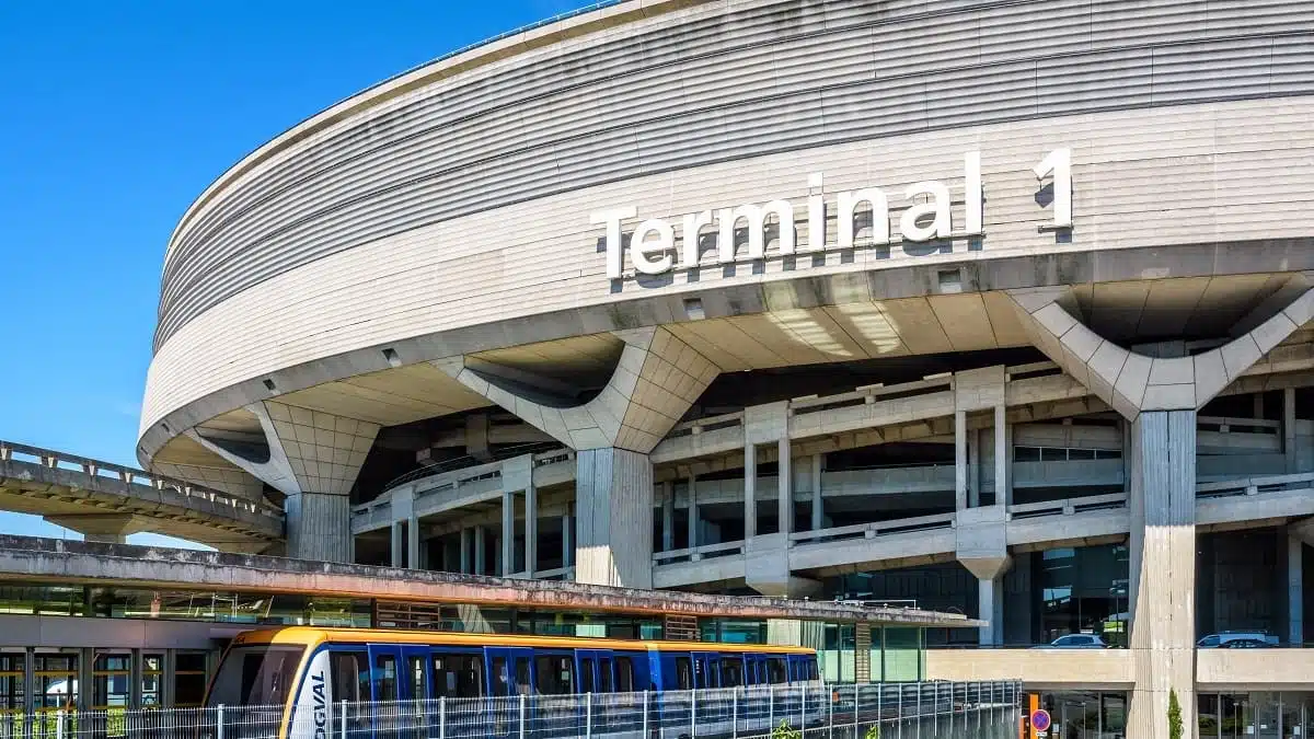 Grève en France : risque de perturbations des vols vers l&rsquo;Algérie ce mardi