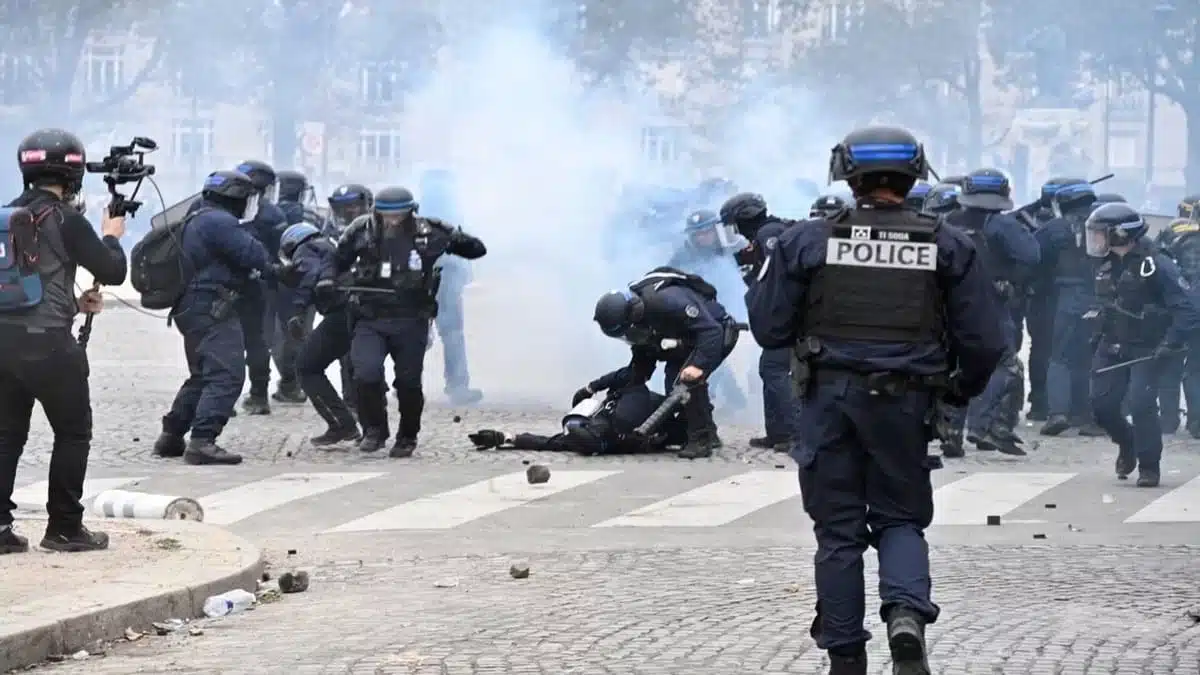 Emeutes en France : nouveau prétexte pour s&rsquo;attaquer aux Français d&rsquo;origine maghrébine