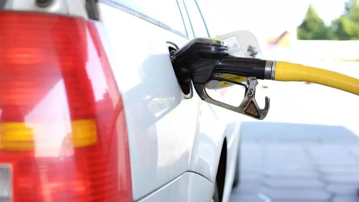 Algérie : le PLF 2027 ouvre la voie à l&rsquo;augmentation des prix des carburants